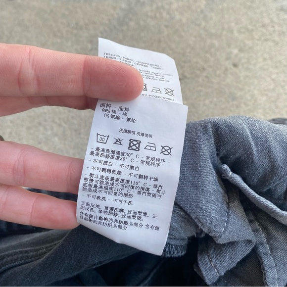 Armani Jeans Men's Faded Black / Dark Gray Slim Fit Jeans Size 30 x 32 - Picture 12 of 12